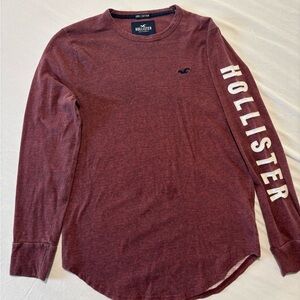 Hollister Men's Burgundy Long Sleeve Tee